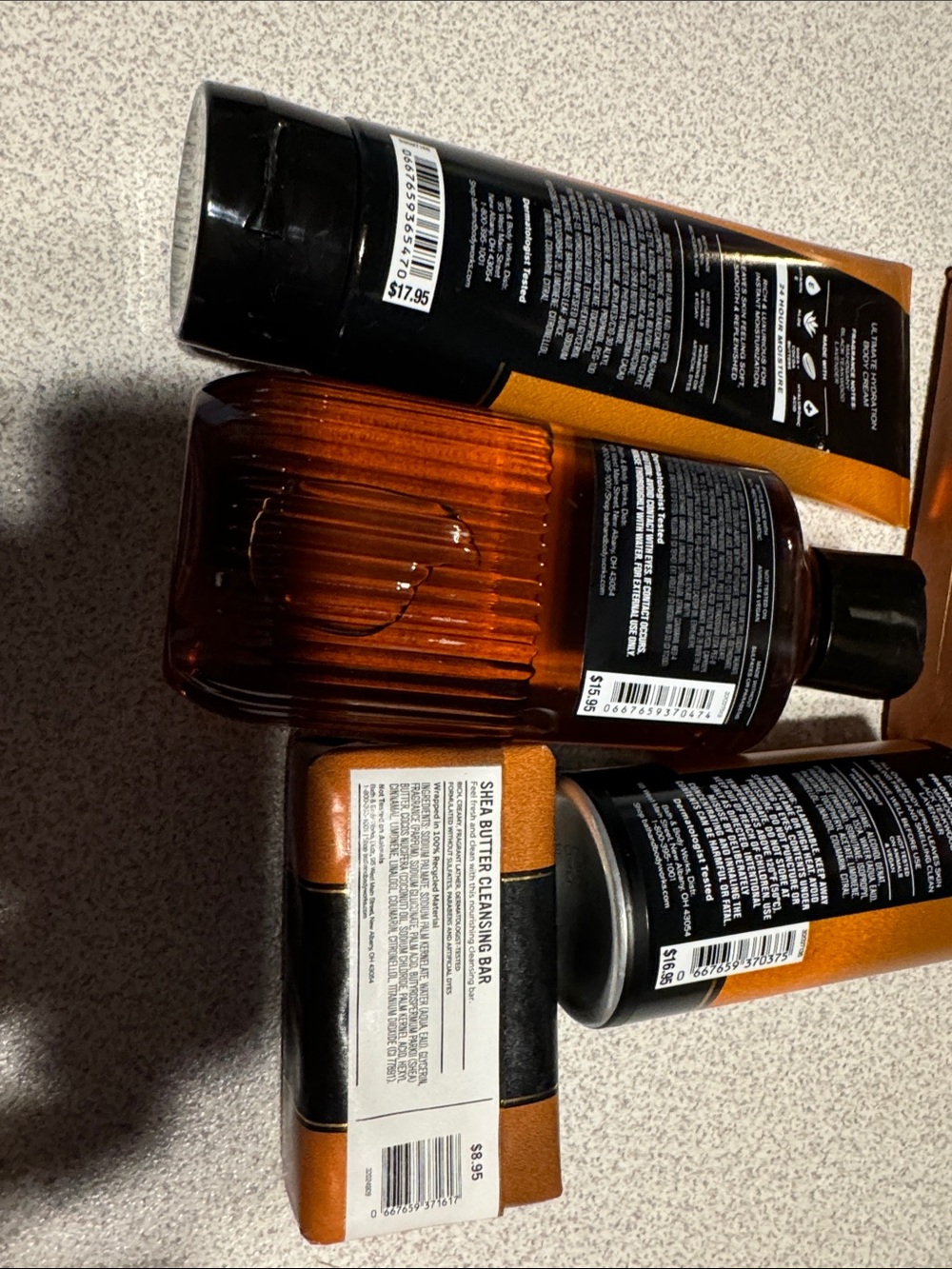Mahogany Teakwood Bath & Body Works gift set plus gift bag - Picture 4 of 4